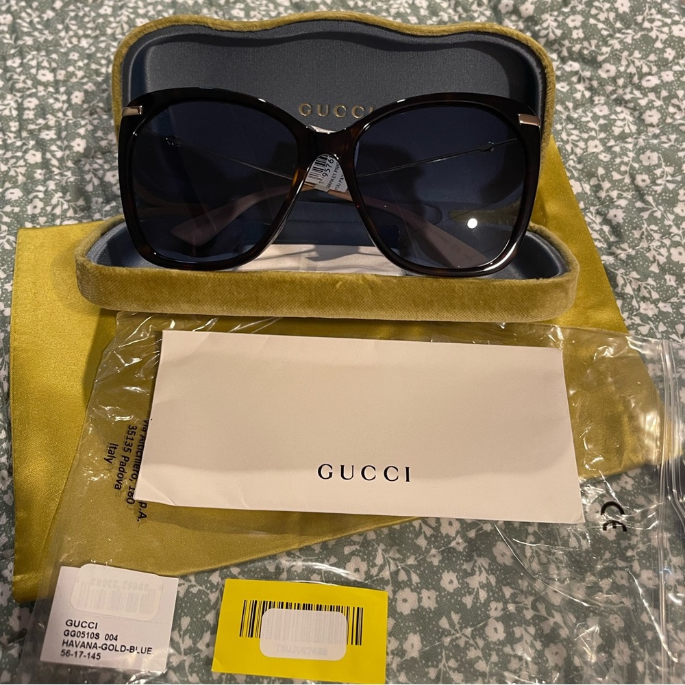 Gucci sunglasses. Brand new.